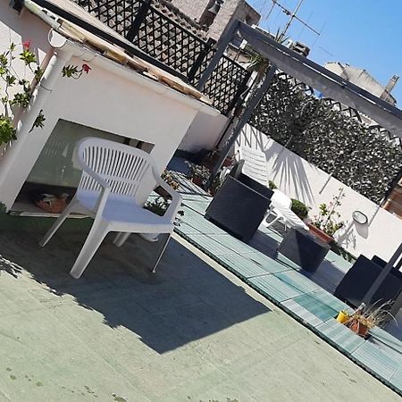 Rosa'S Apartment With Terrace Каляри Екстериор снимка